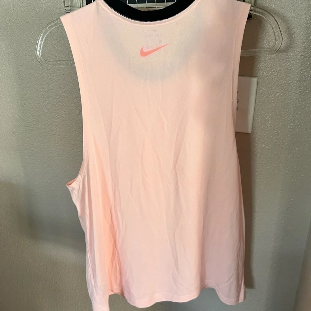 Nike dry fit tank top